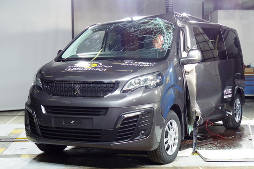 מבחן ריסוק פיגו טרוולר סיטרואן ספייסטורר טויוטה פרואייס